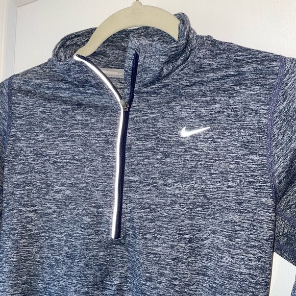 Nike Quarter Zip Sweater - Picture 2 of 7
